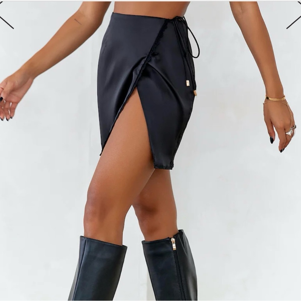 NEW Hello Molly Skirt S